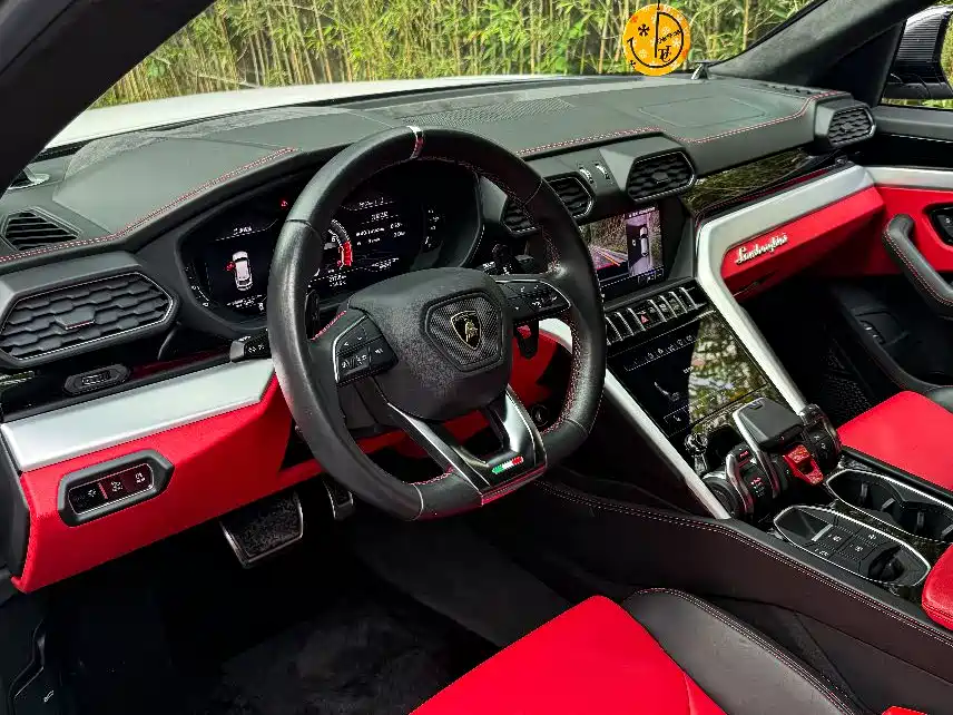 Lamborghini Urus 2018 4.0T V8 фото 10