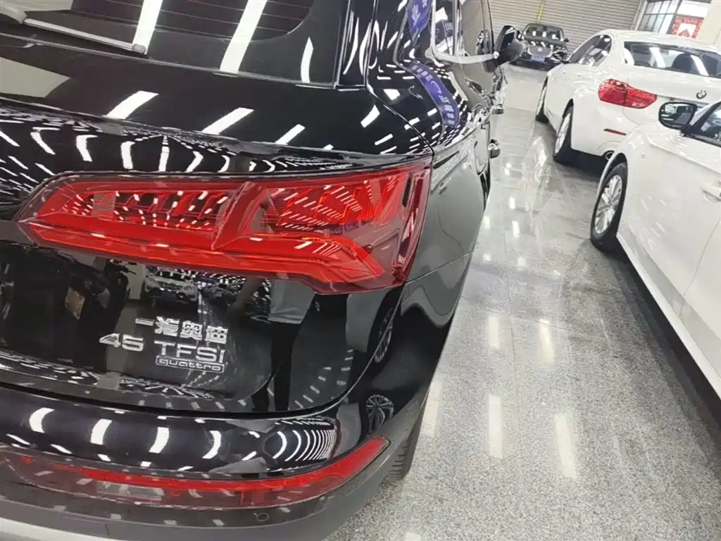 Audi Q5L 2020 45 TFSI Premium Elegance фото 8
