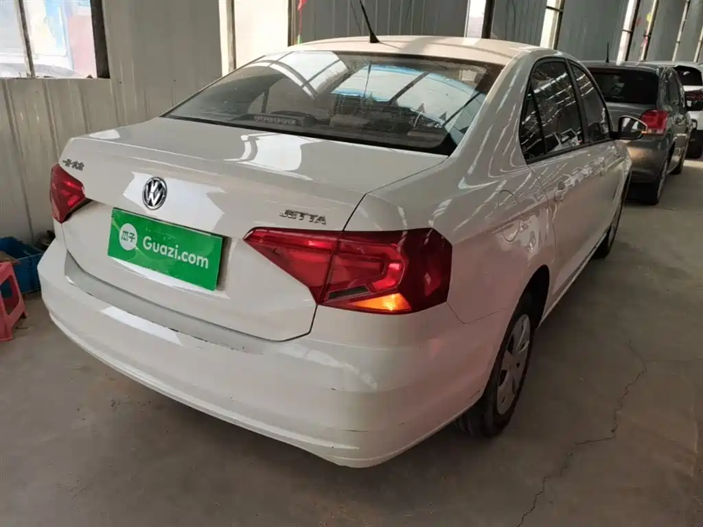 Volkswagen Jetta 2017 1.4L Manual Fashion фото 7