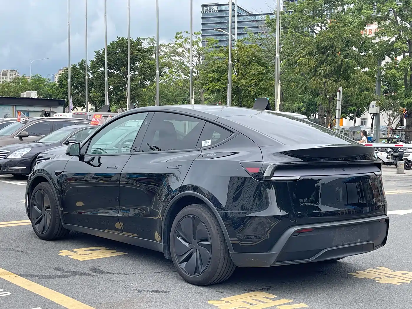 Tesla Model Y 2026 2026 Rear-Wheel Drive