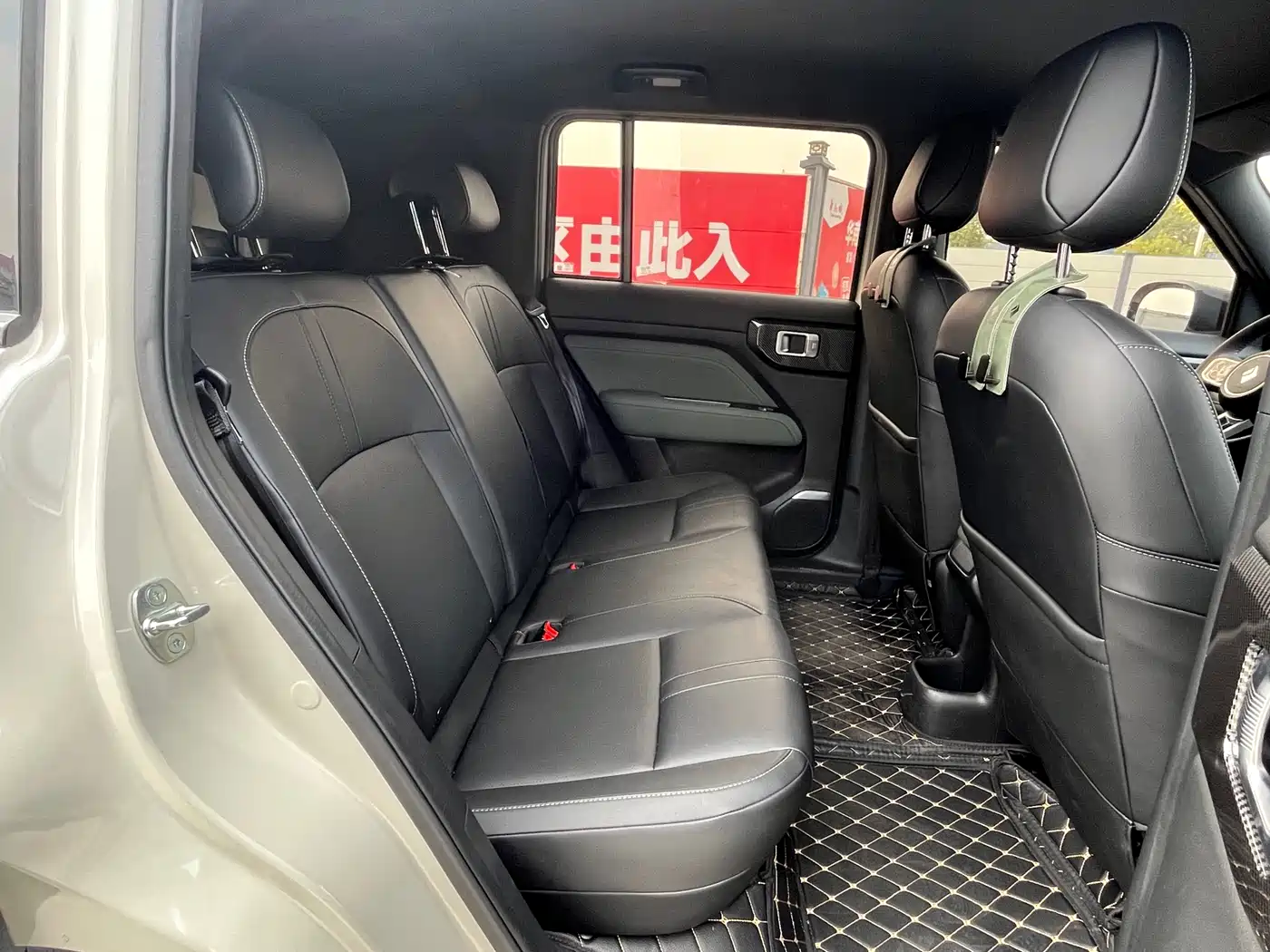 BAOJUN YUE ALSO PLUS