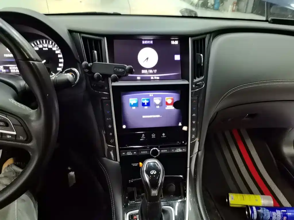 Infiniti Q50L 2018 2018 2.0T Comfort (China VI)