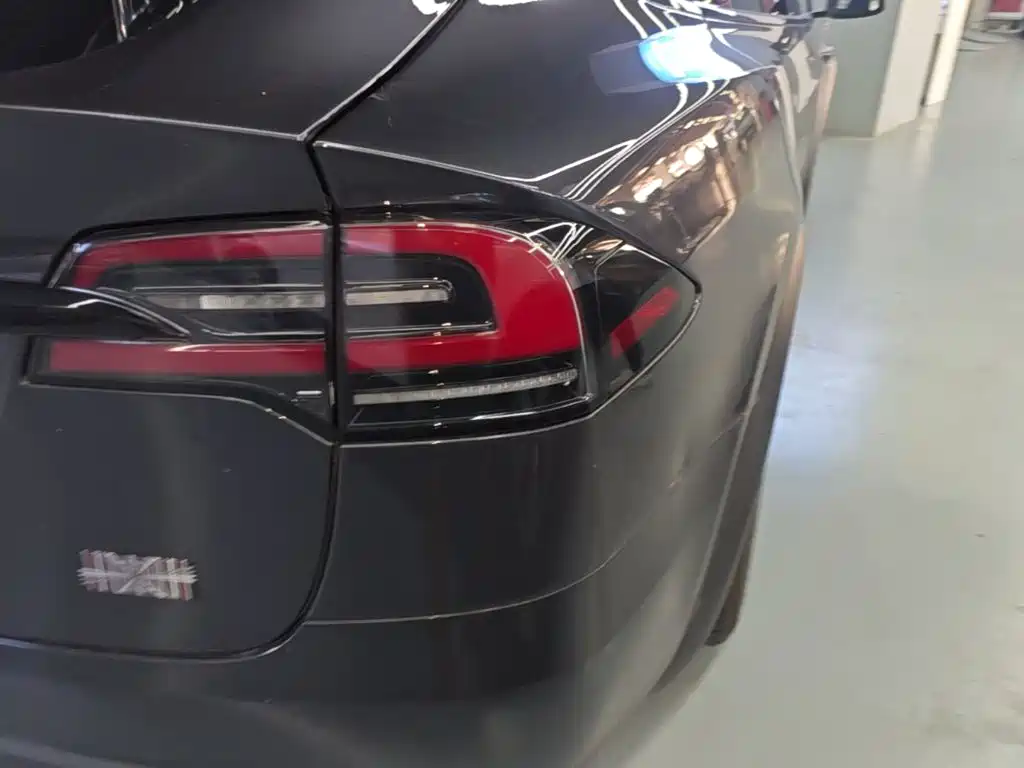 Tesla Model X 2025 2023 Tri-motor AWD Plaid