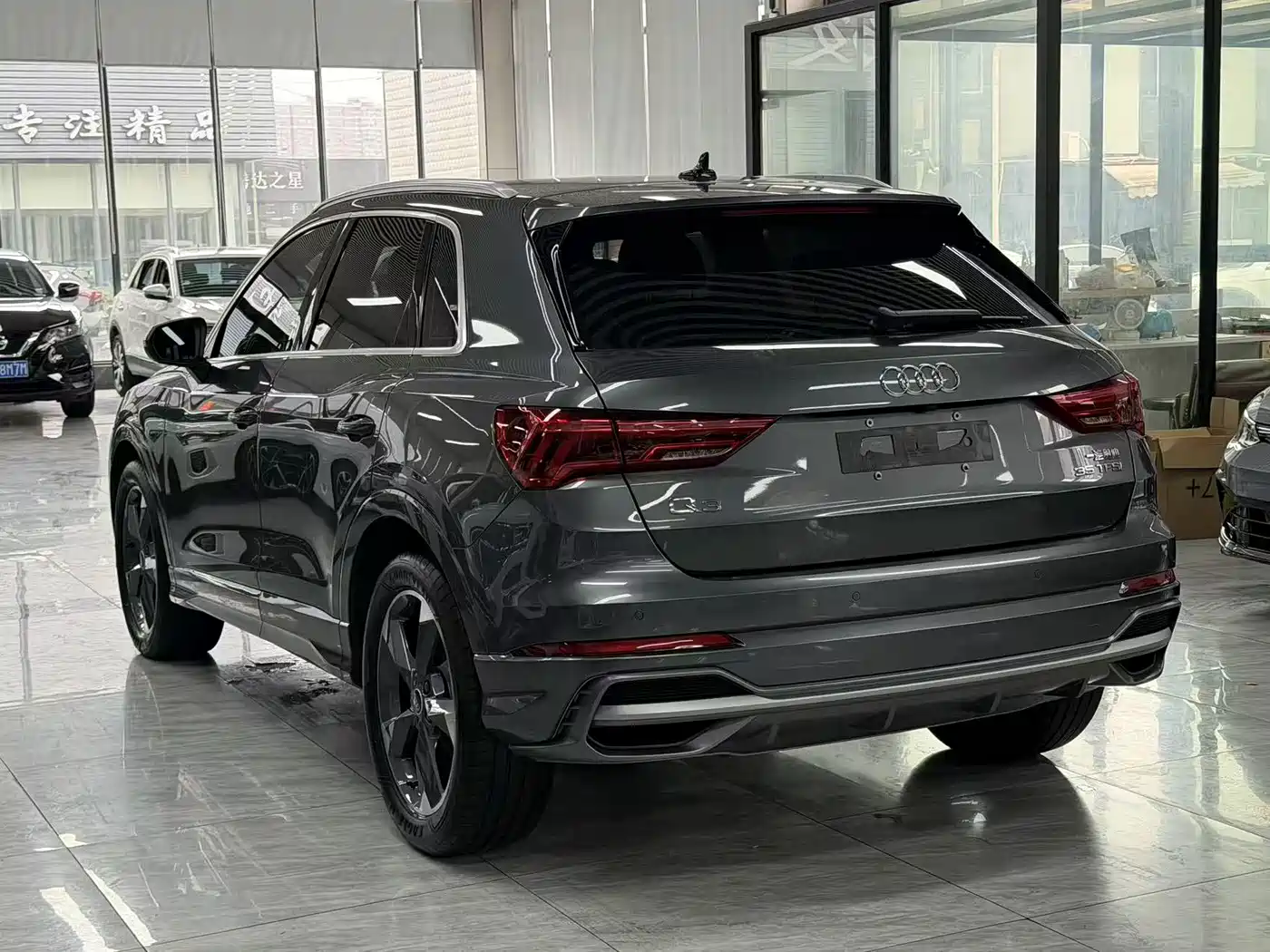 Audi Q3 2022 35 TFSI Fashion Dynamic фото 10