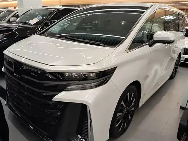 Toyota Vellfire 2024 Crown Hybrid 2.5L Premium Edition