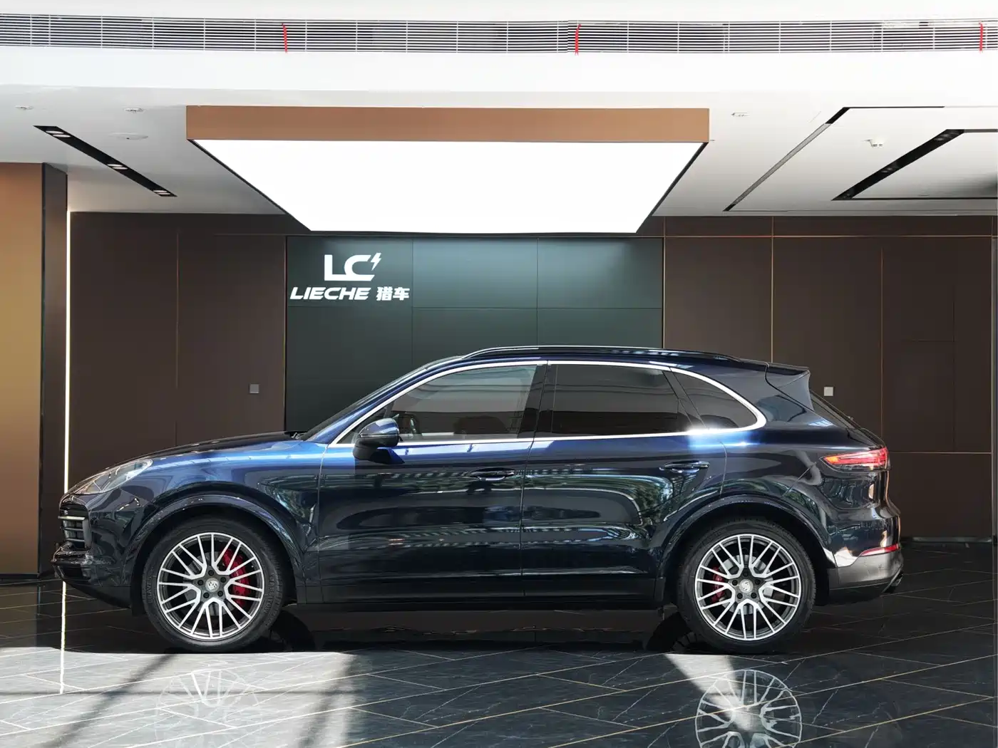 Porsche Cayenne 2019 Cayenne 3.0T фото 3