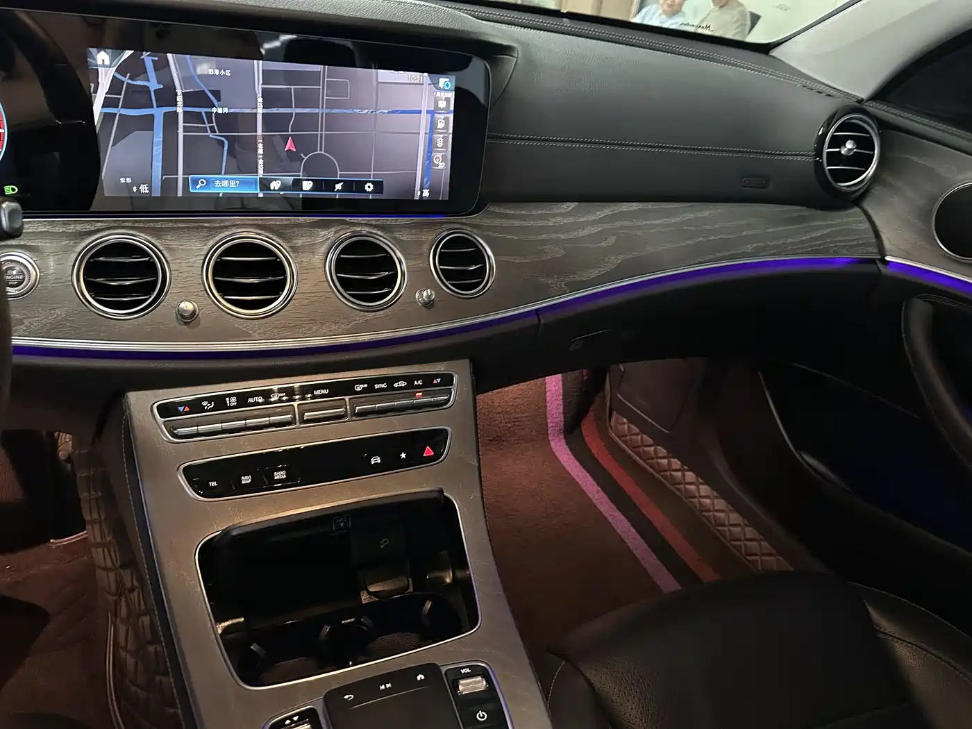 Mercedes-Benz E-Class 2022 E 300 L Sport Fashion фото 7
