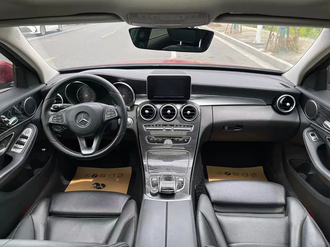 Mercedes-Benz C-Class 2018 C 180 L Fashion Sport Edition фото 21
