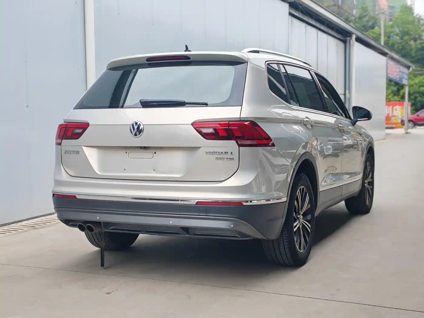 Volkswagen Tiguan L 2019 330TSI Automatic 2WD Panorama Comfort Edition China VI фото 4