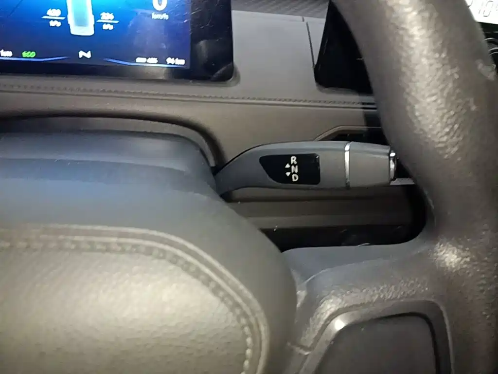 Jiangling E-Fushun 2025 2025 Clear Window Version 41.86kWh Short Wheelbase Low Roof