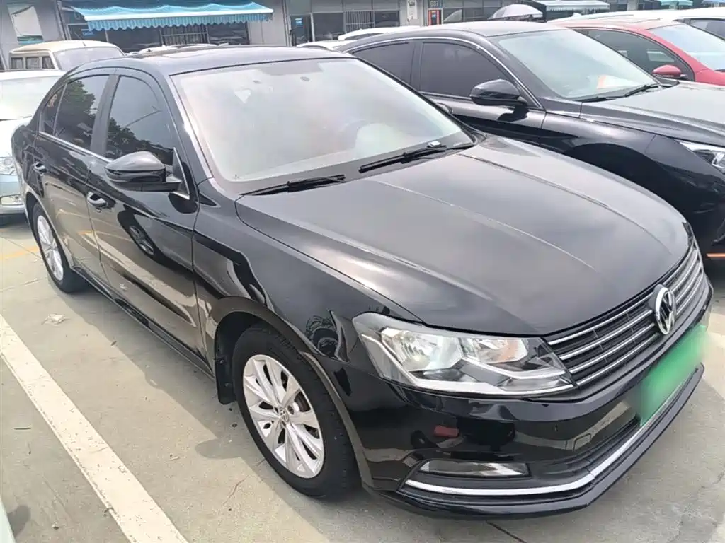 Volkswagen Lavida 2017 1.6L Automatic Comfort Edition фото 4