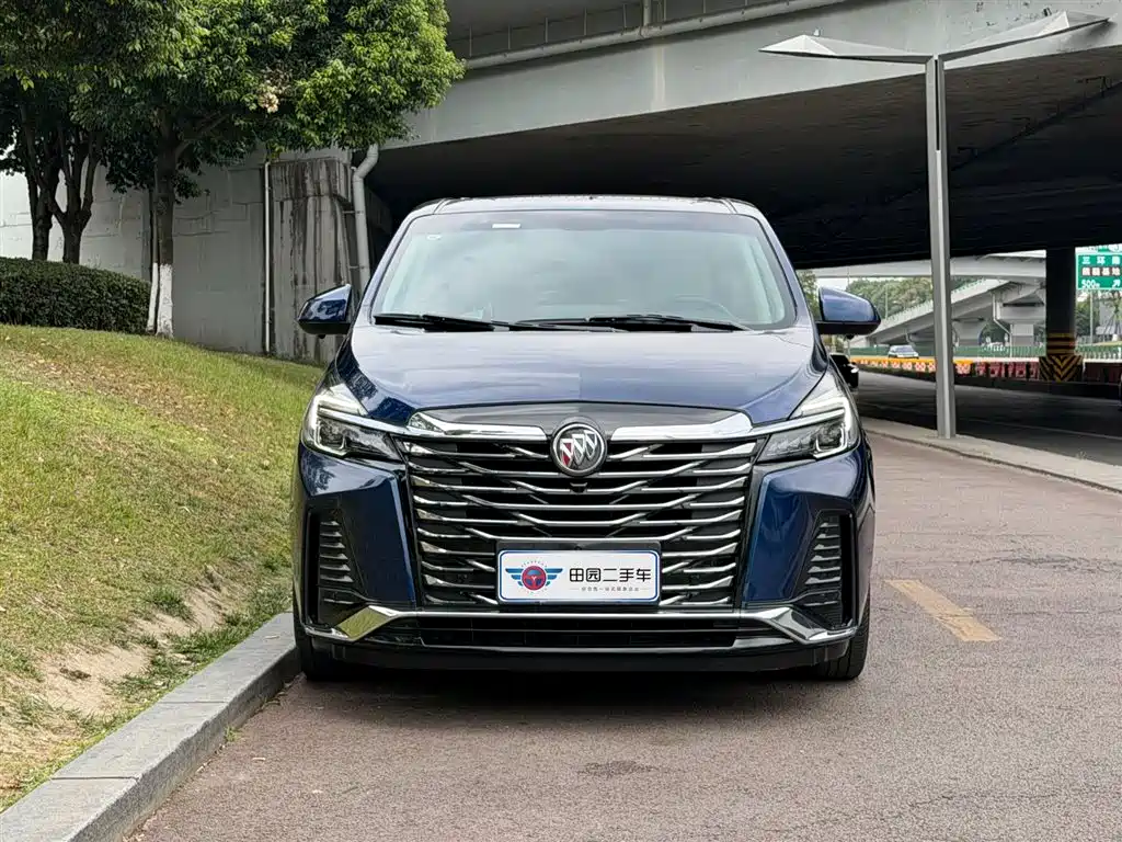 BUICK GL8