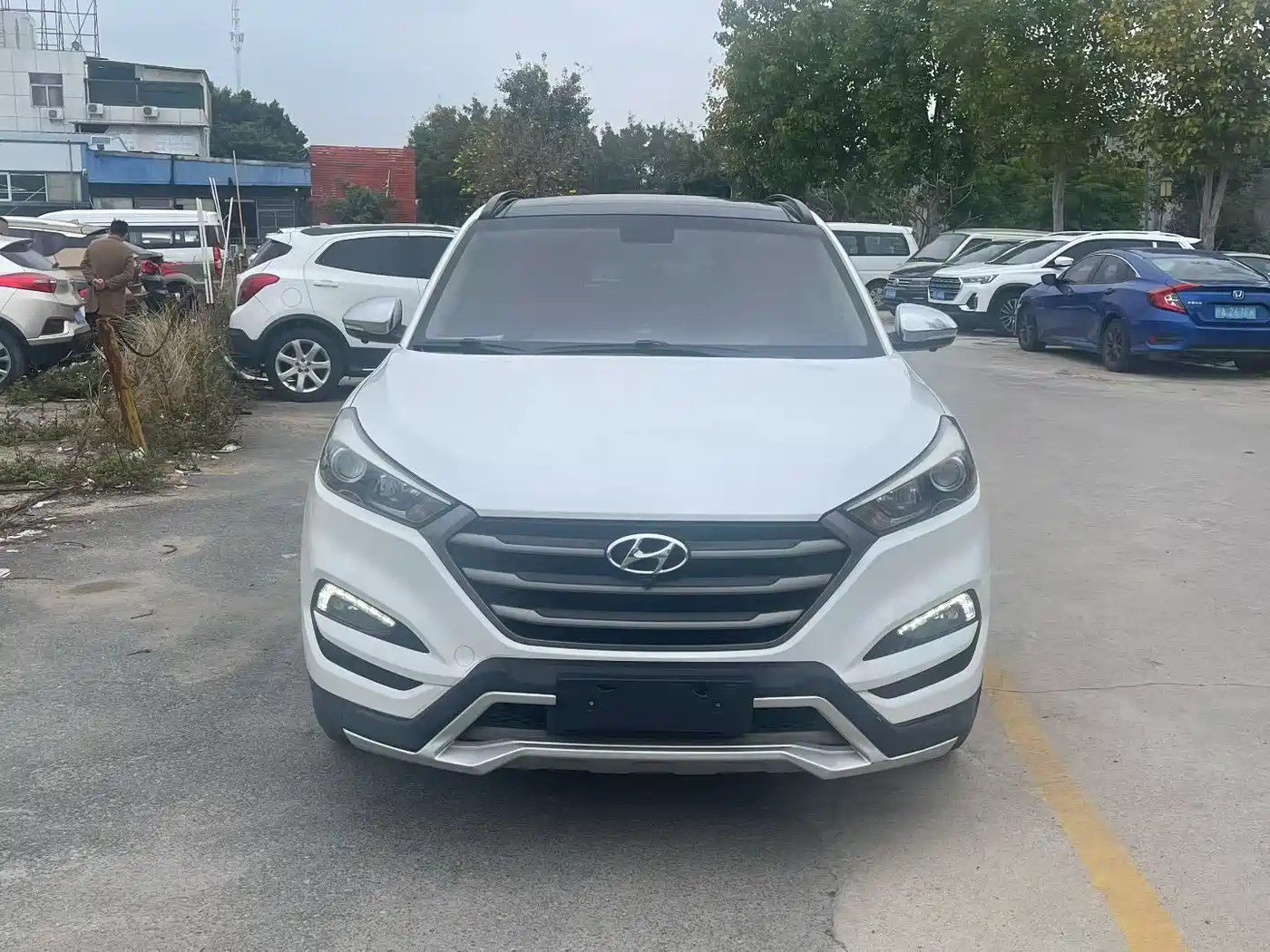 HYUNDAI TUCSON