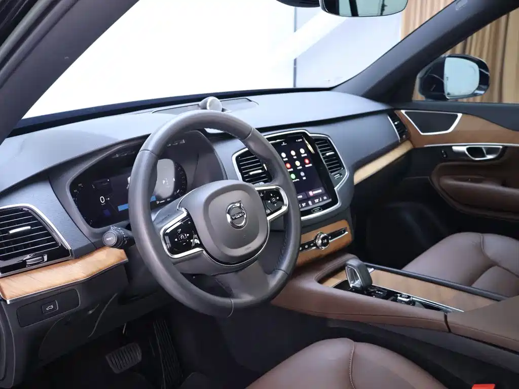 Volvo XC90 2024 2023 B6 Smart Comfort Luxury Edition 7-Seater