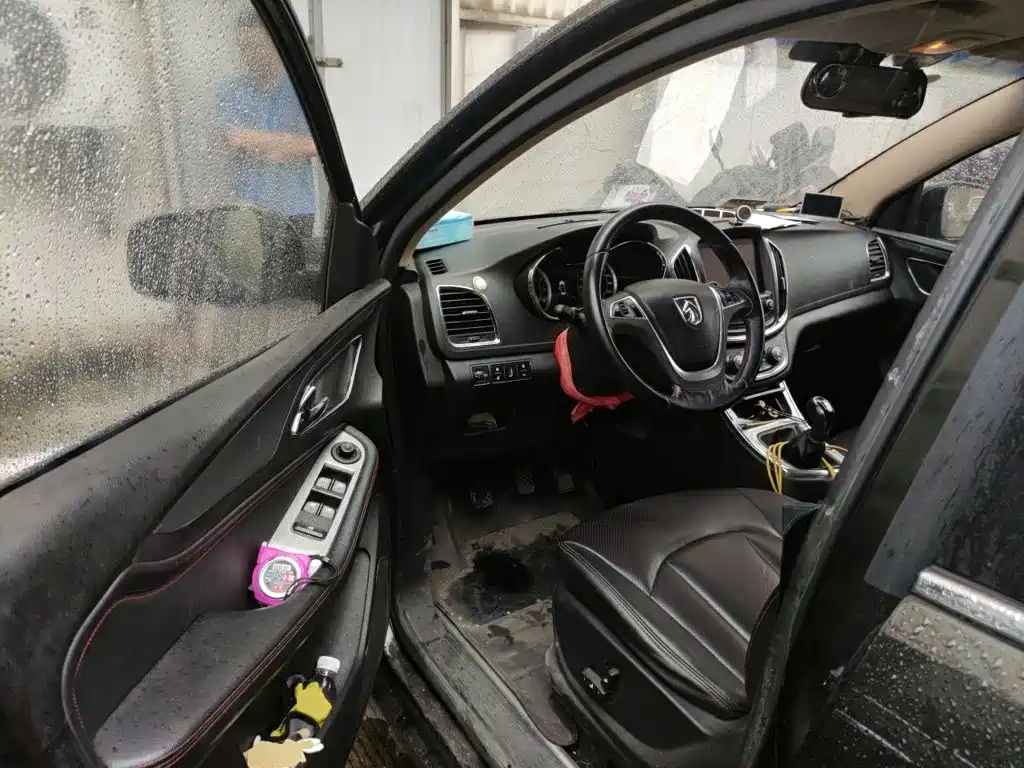 Baojun 560 2015 2015 1.8L Manual Luxury