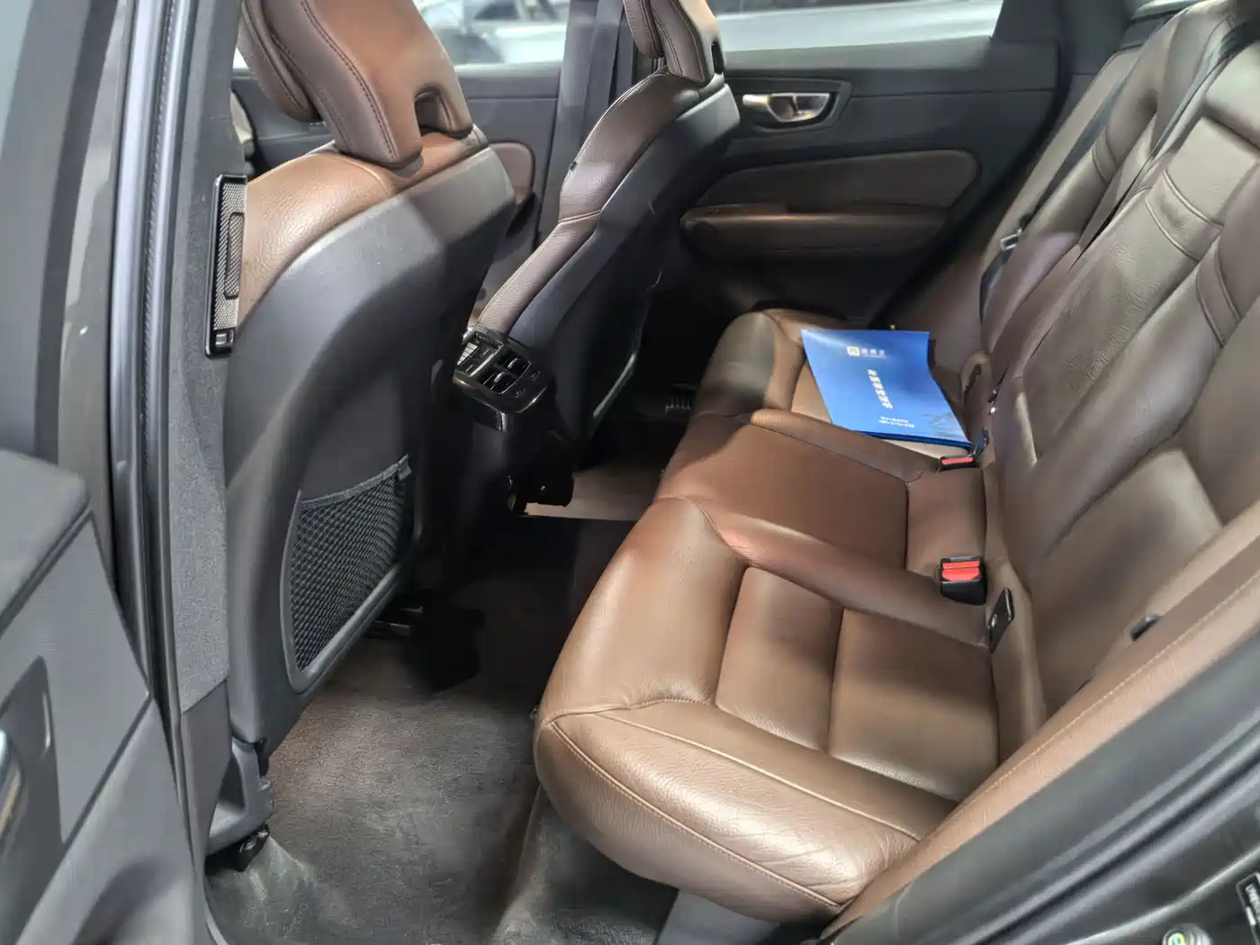 Фото 5 - Volvo XC60