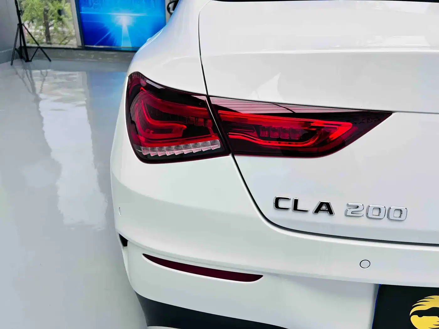 Mercedes-Benz CLA (Import) 2020 CLA 200 фото 10