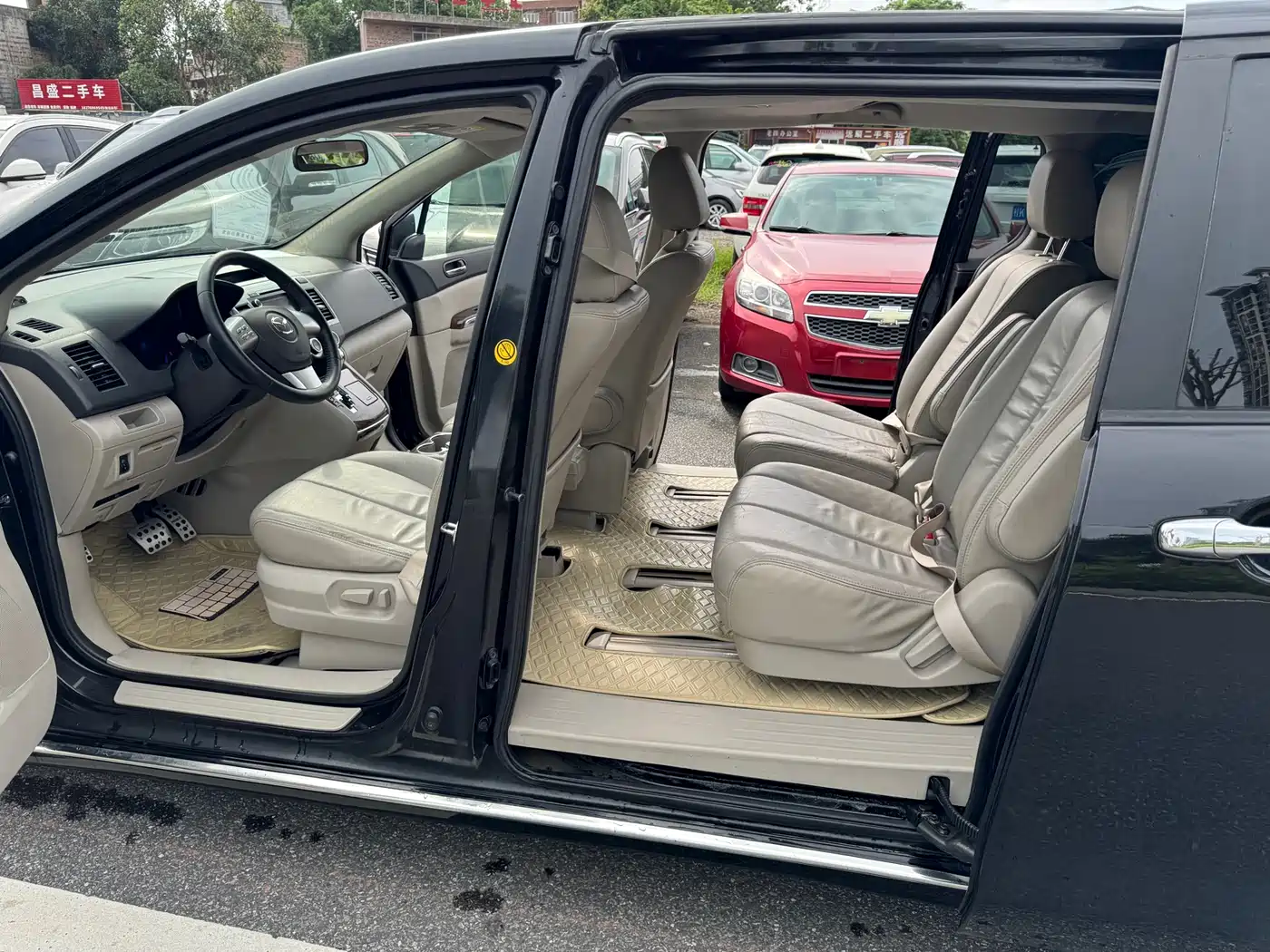 Mazda 8 2012 2011 Model 2.3L Premium Edition