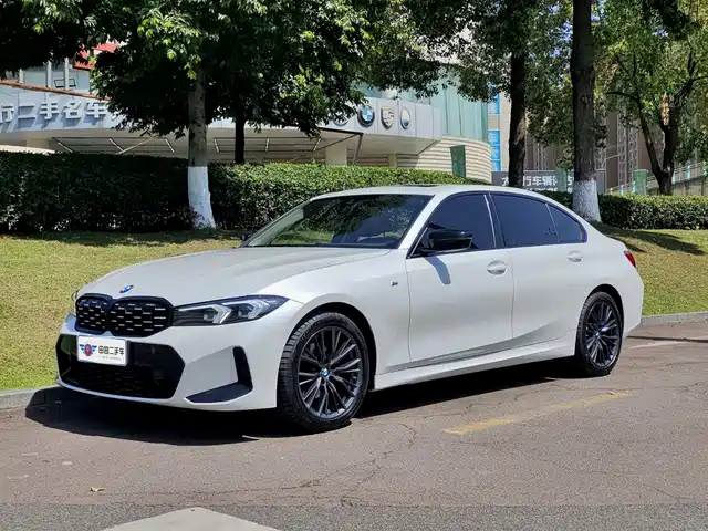 BMW 3 325Li, M Чёрный спорт-пакет