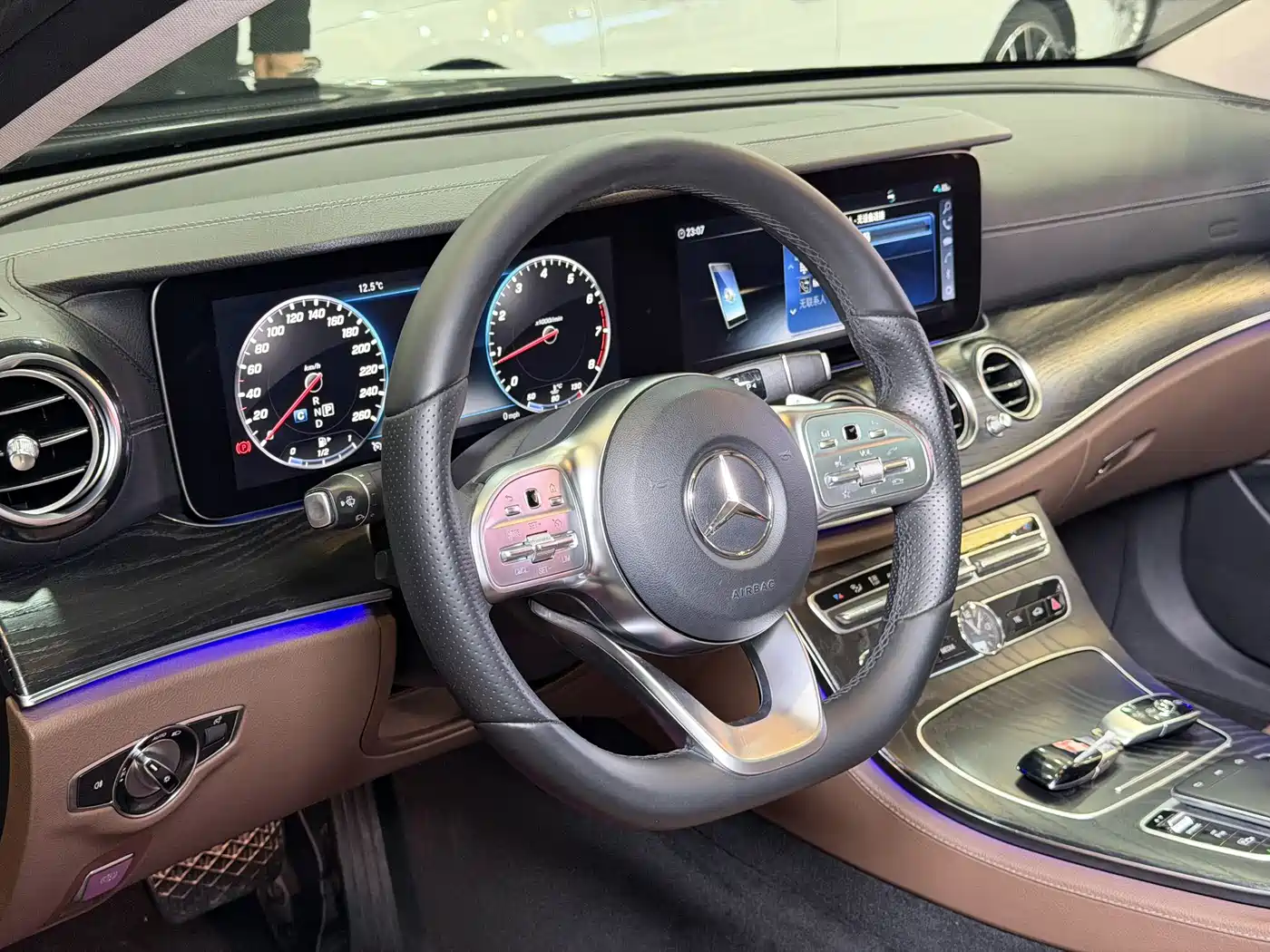 Mercedes-Benz E-Class 2019 Facelift E 300 L Sport Luxury фото 4