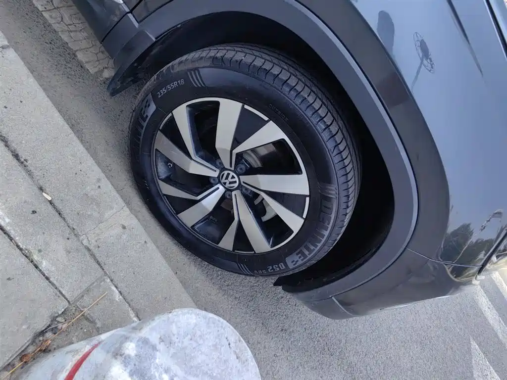 Volkswagen Tayron 2021 330TSI 2WD Luxury Smart Connect Edition фото 26