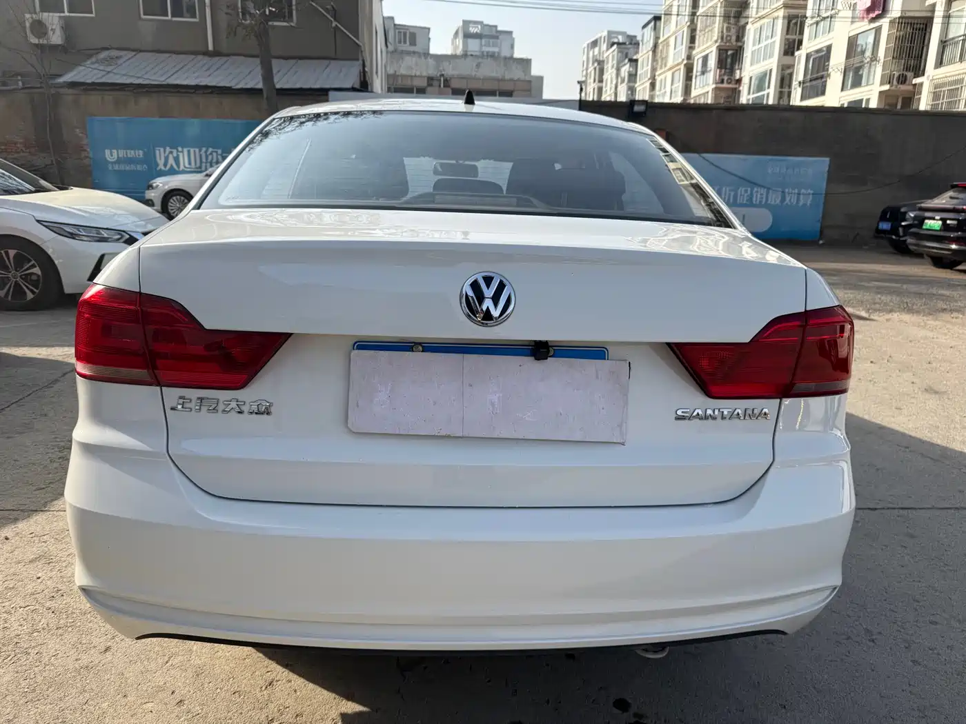 Volkswagen Santana 2016 1.4L Manual Trend Edition фото 12
