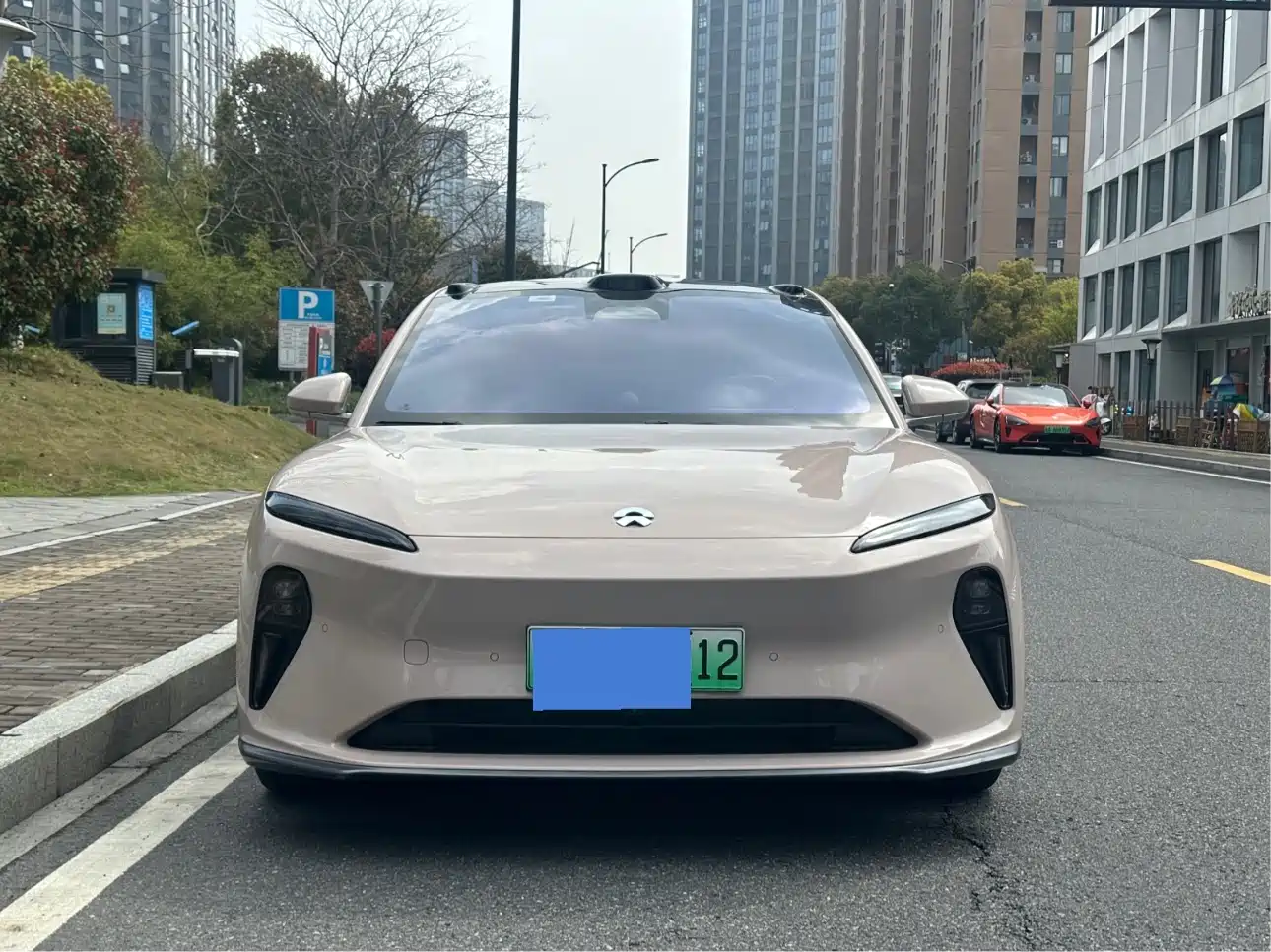 NIO NIO ET5