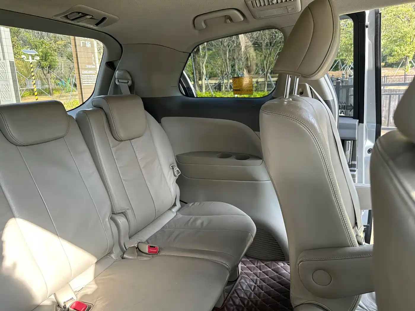 Toyota Previa 2006 Model 2.4L 7-Seater Luxury Edition фото 9