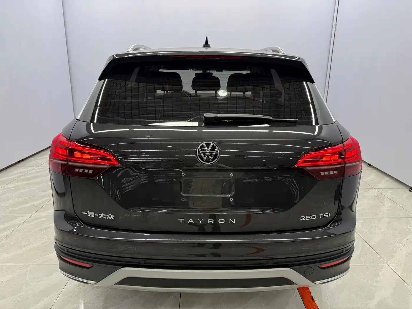 Volkswagen Tayron 2022 280TSI 2WD Luxury Smart Connect Edition фото 5