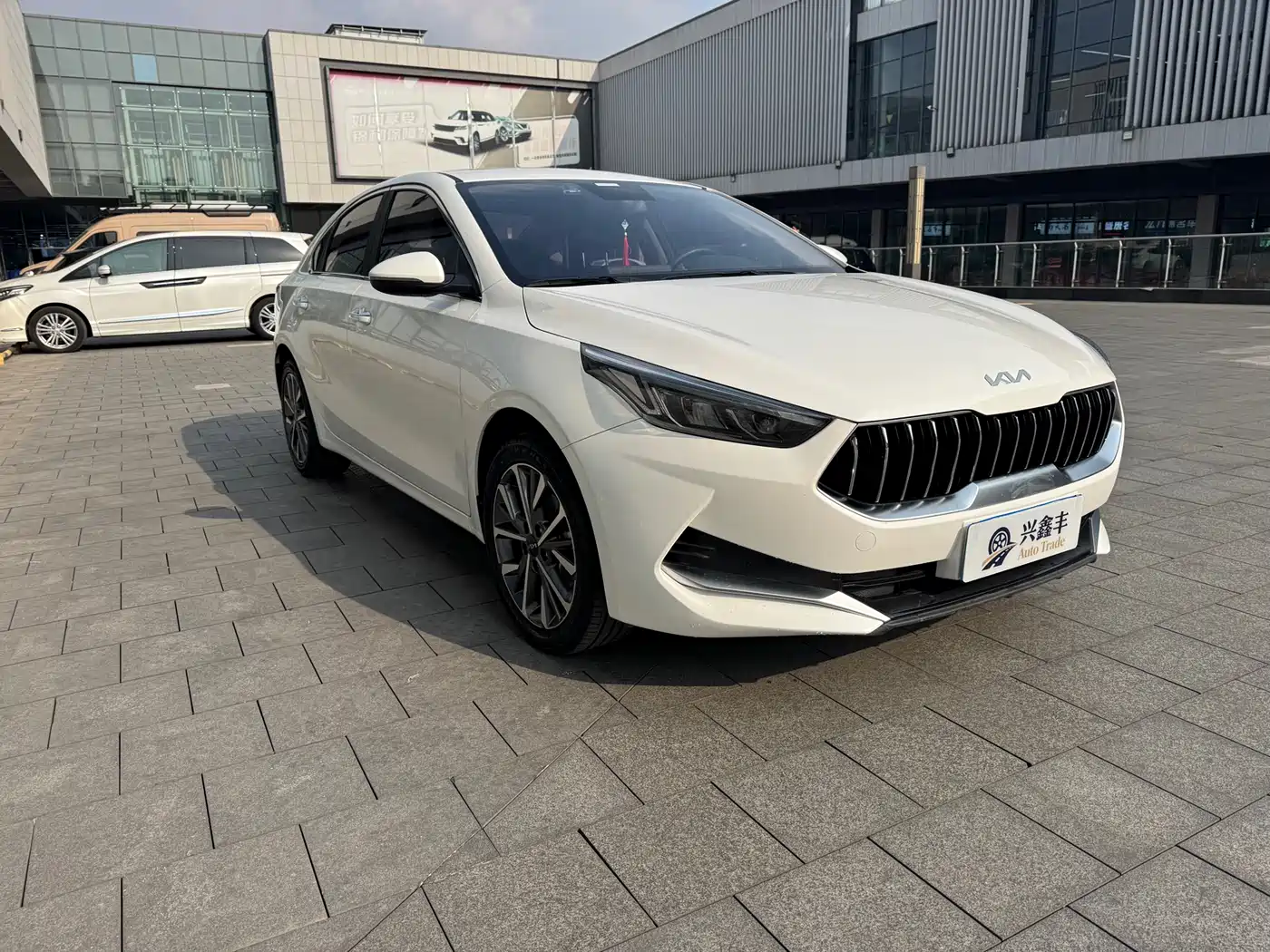 Kia K3 2021 1.5L CVT Fashion Edition фото 3
