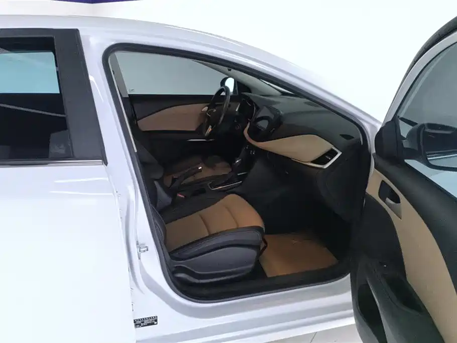 Chevrolet Monza 2022 320 Automatic Enjoyment Sunroof Edition фото 8