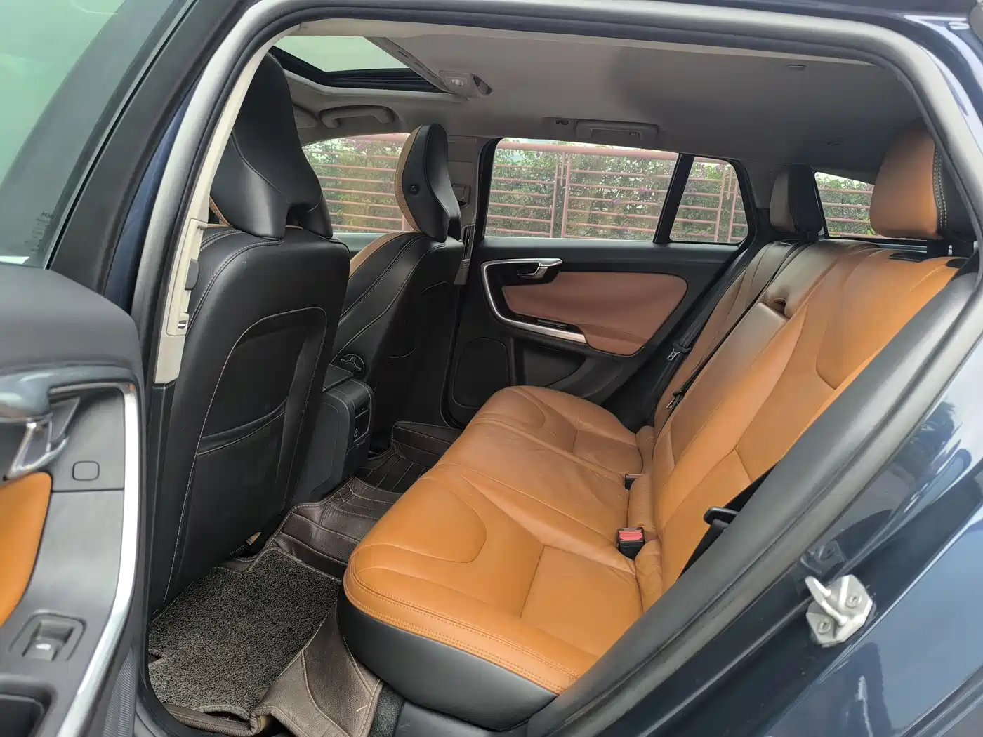 Volvo V60 2014 2014 Model Year Facelift T5 Inscription