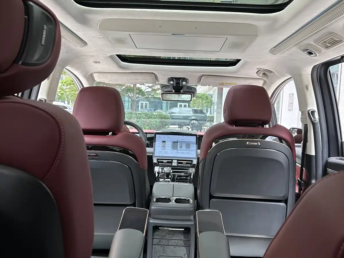 GAC Trumpchi Trumpchi E9 2025 E9 Ultra Fast Charging Master фото 9