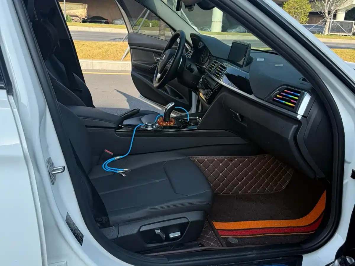 BMW 3 Series 2017 320Li M Sport фото 8