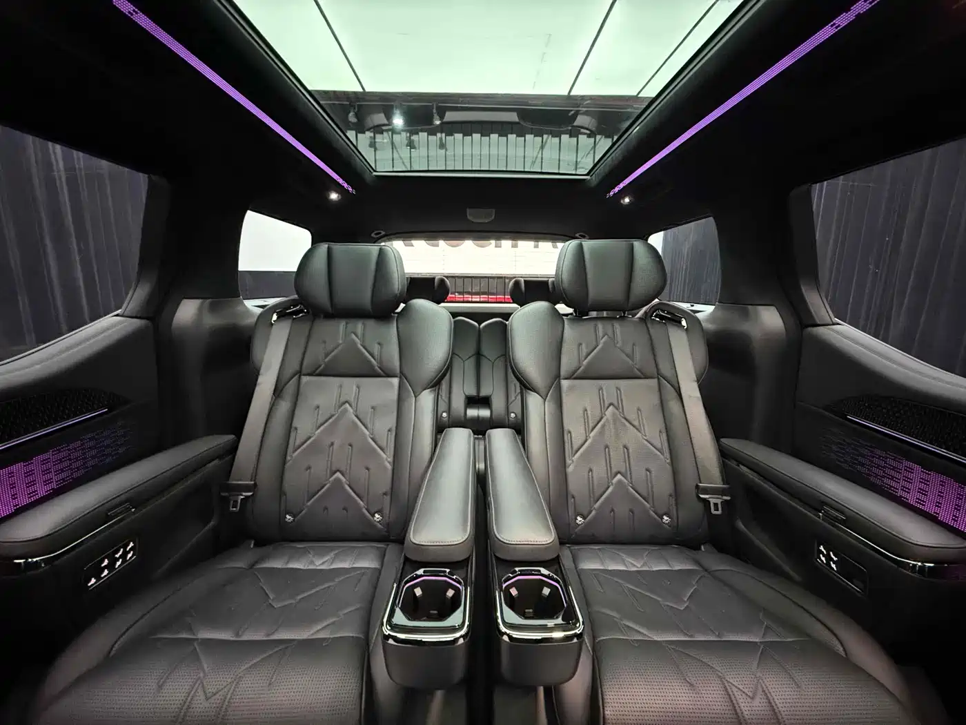 ZEEKR EXTREME KRYPTON 009