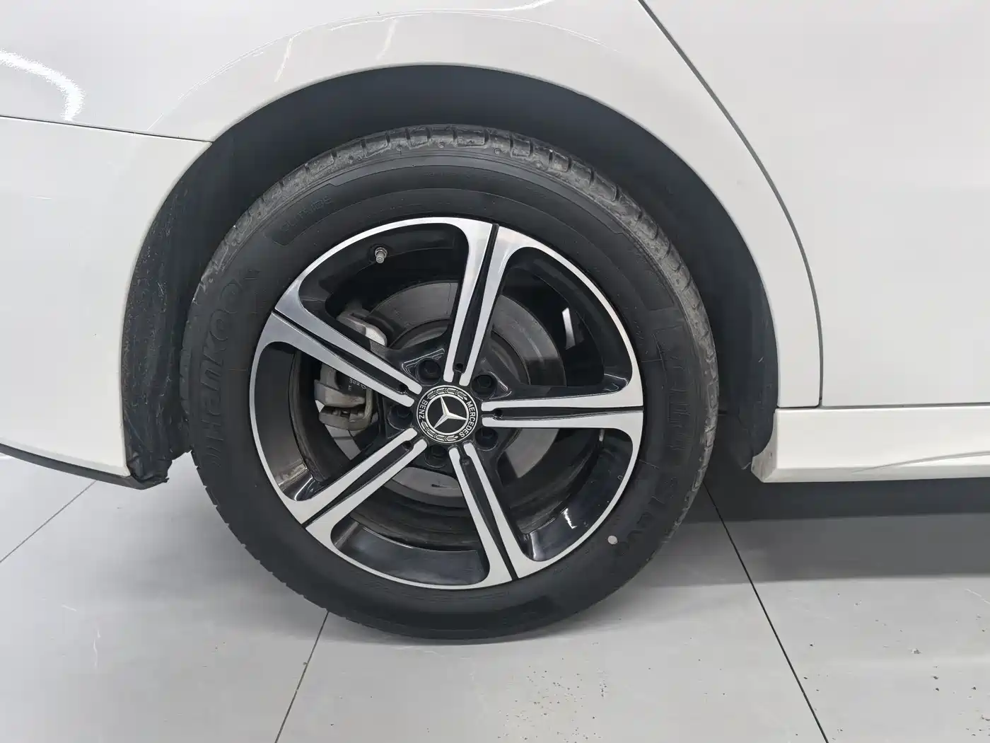 Mercedes-Benz A-Class 2024 Facelift A 200 L Fashion фото 11