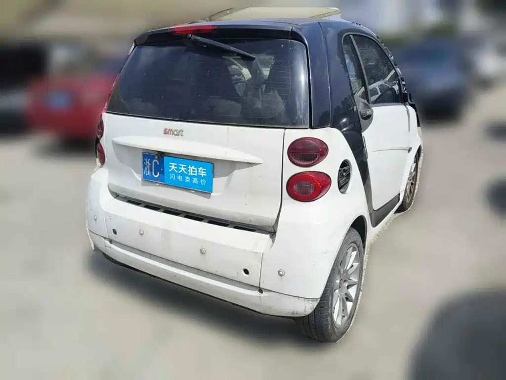 smart fortwo 2012 2011 1.0 MHD Hardtop Passion Edition