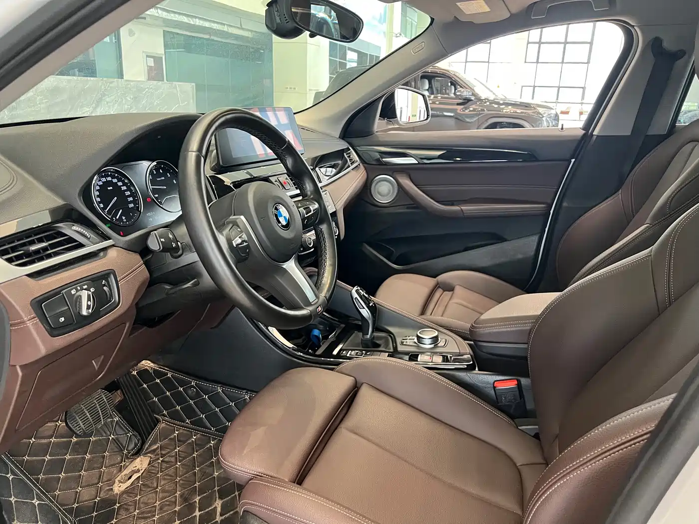 BMW X2 2021 Facelift sDrive25i M Off-Road Package фото 6