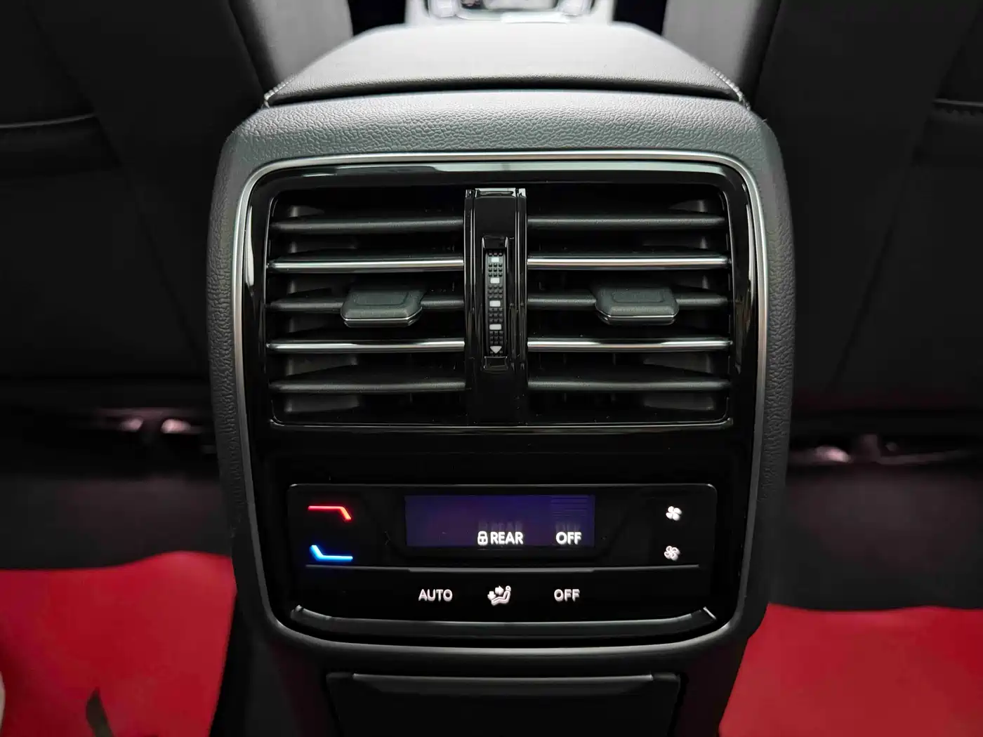 Volkswagen FAW-Volkswagen CC 2024 380TSI Eye-catching Edition фото 20