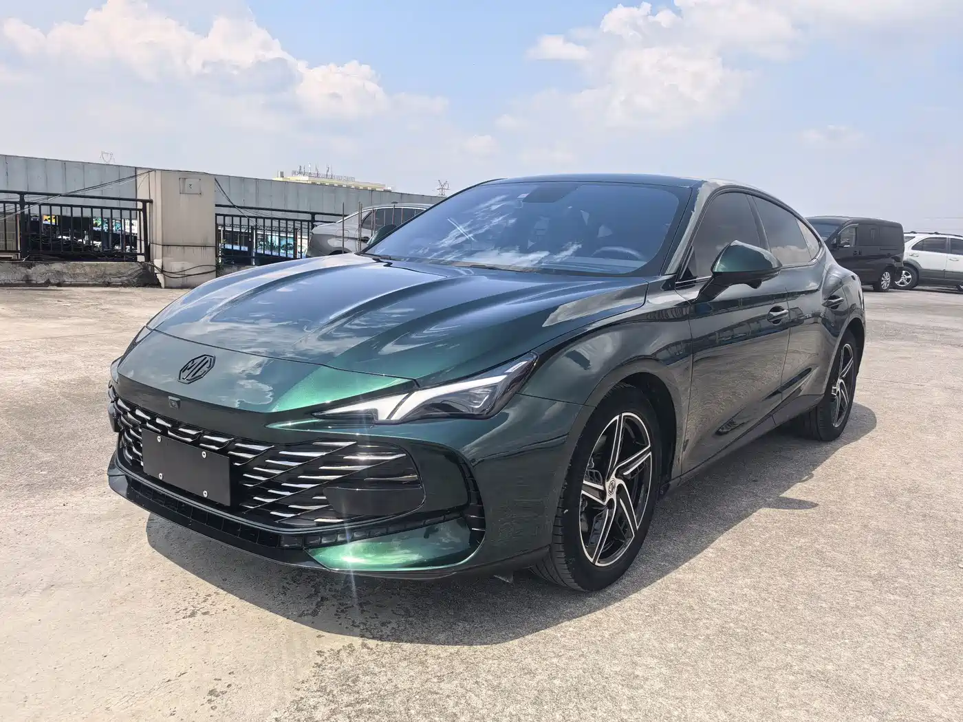 MG 7 2023 1.5T DCT Ultimate Elegance Edition