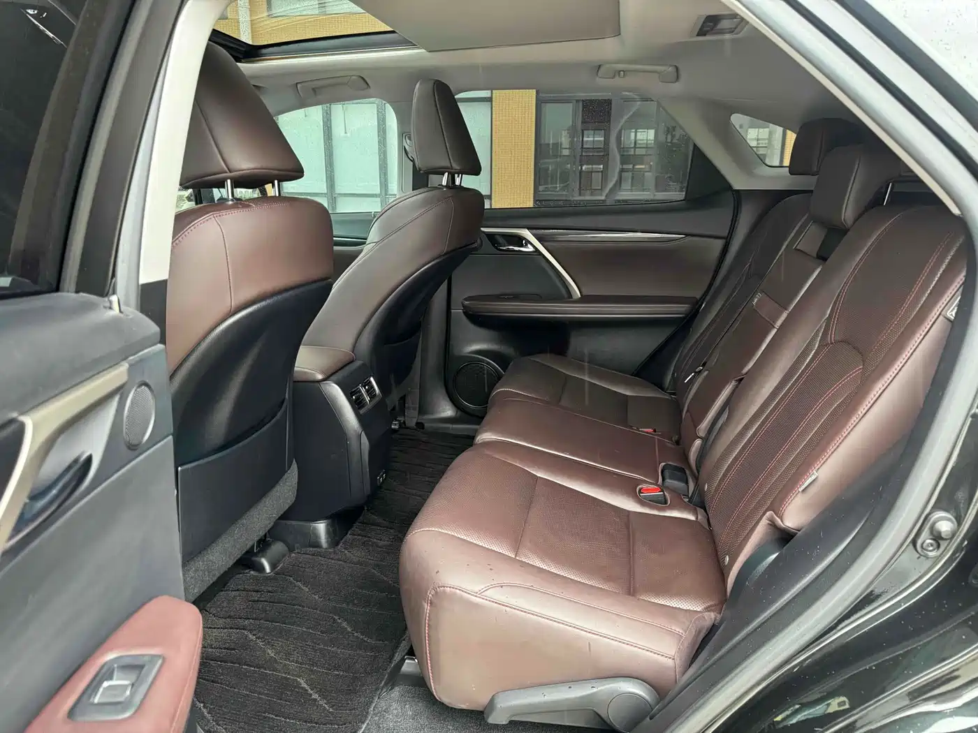 Lexus RX 2020 Facelift 300 AWD Elegance Edition фото 5