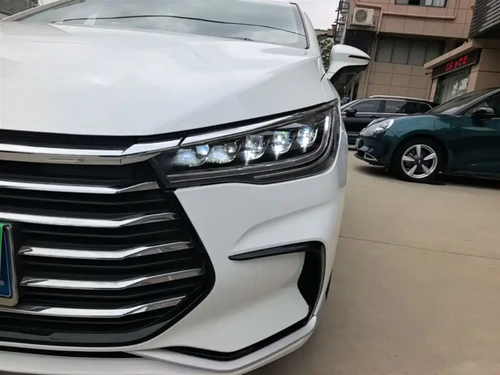 BYD Song MAX 2021 Upgrade 1.5T Automatic Luxury Edition 6-Seater фото 24