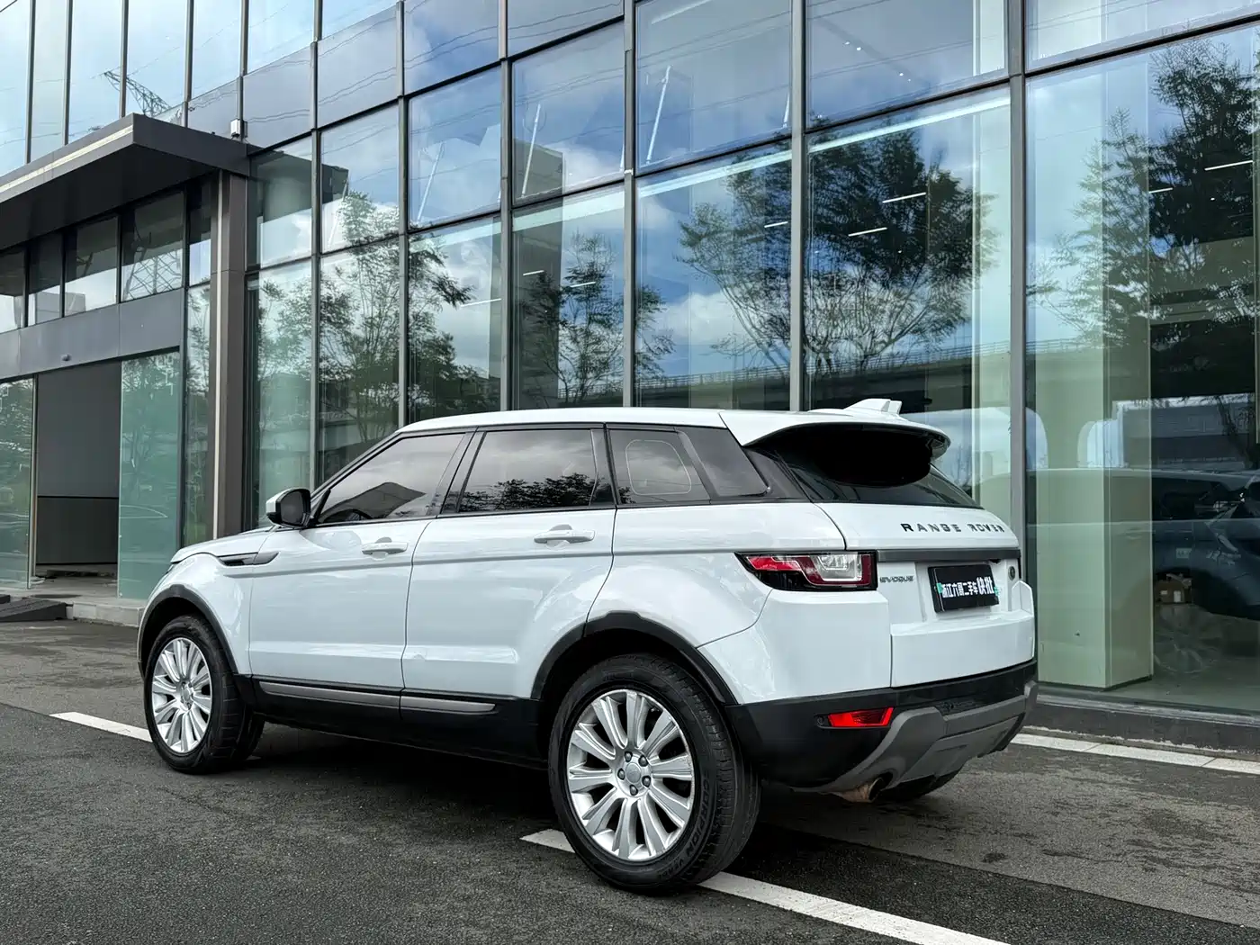 Land Rover Range Rover Evoque 2017 2016 2.0T SE ZhiYao