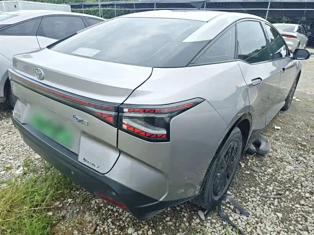 Toyota bZ3 2024 517km Elite PRO фото 7