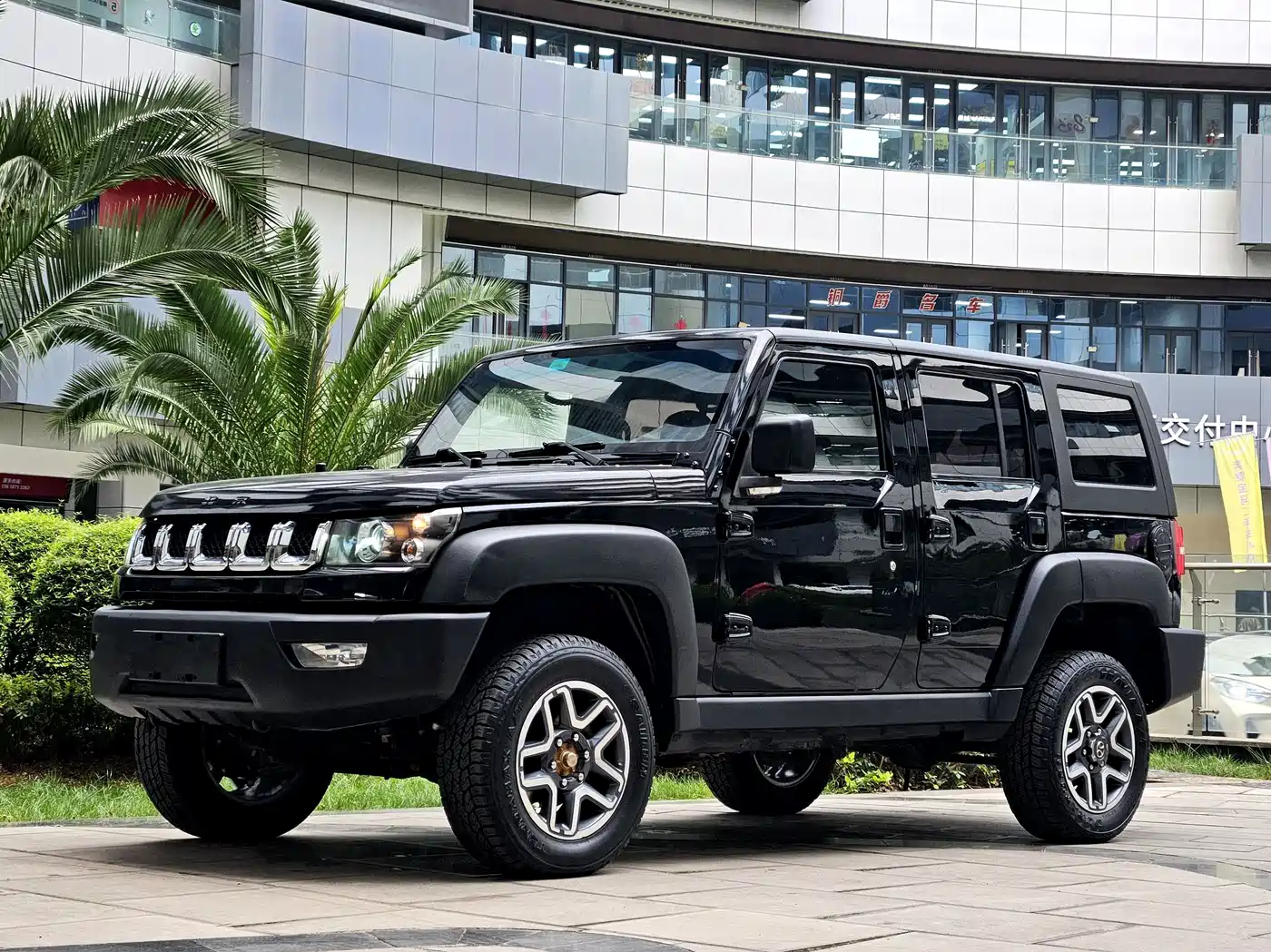 BAIC ORV Beijing Offroad BJ40 2016 2016 Model 40L 2.3T Automatic 4WD Exclusive