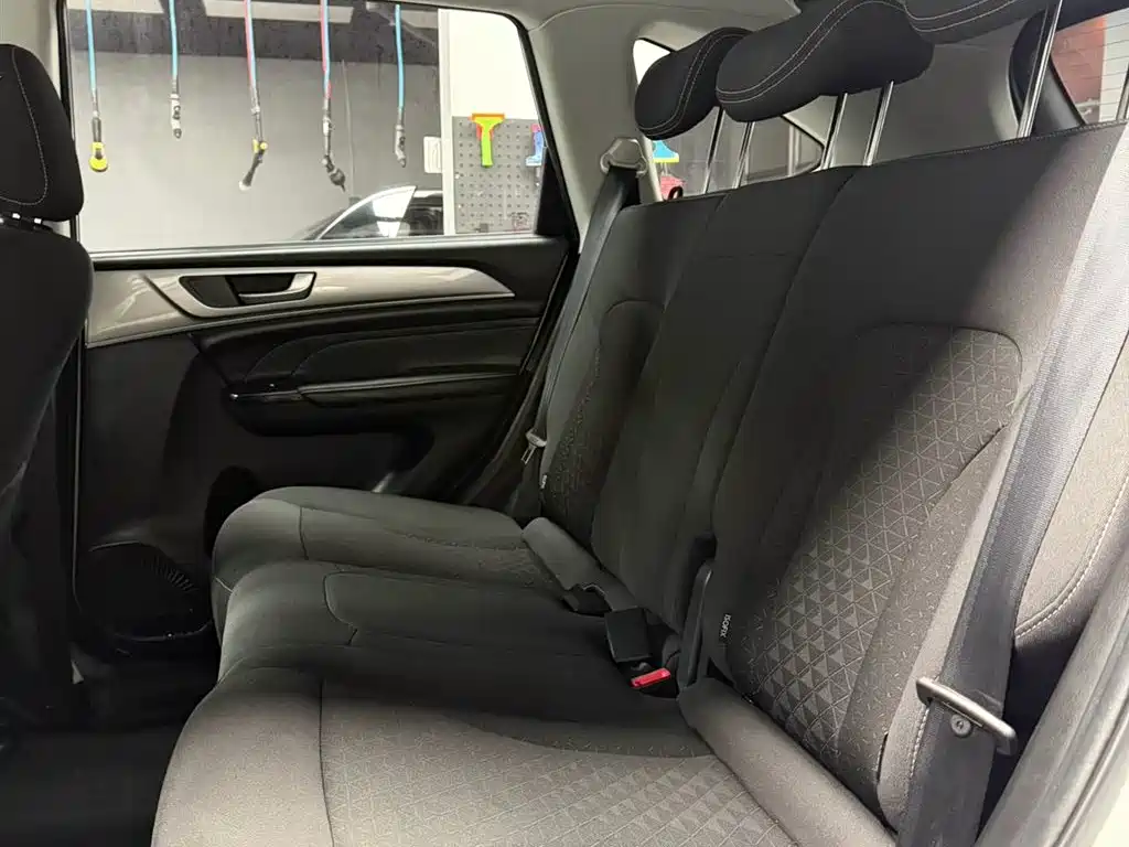 Haval M6 2021 PLUS 1.5T DCT Comfort фото 12