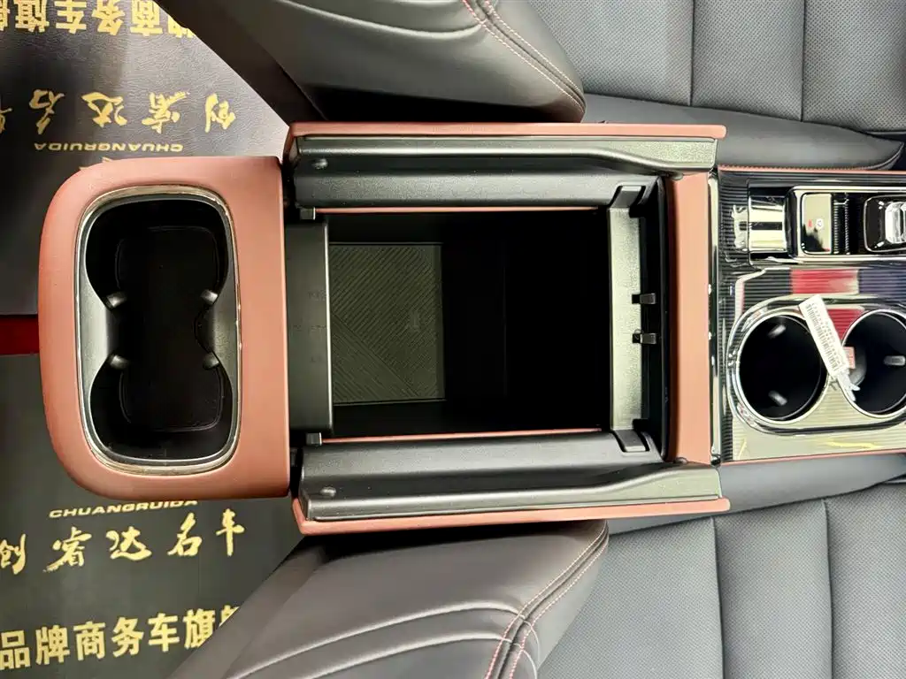 GAC Trumpchi Trumpchi E8 NEV 2024 Model 150km MAX+ фото 10