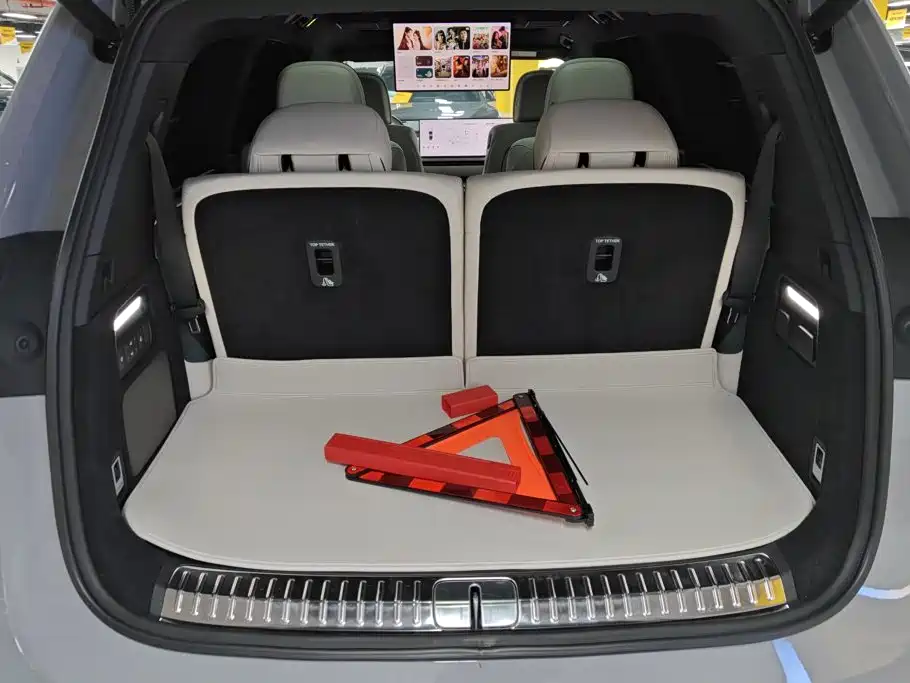 Li Auto Li Xiang L9 2026 2026 Base Model