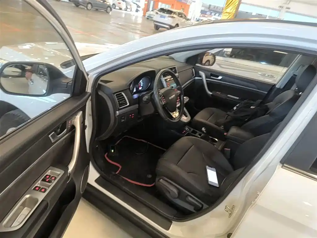 Haval M6 2019 1.5T DCT 2WD Value Edition (China VI) фото 13