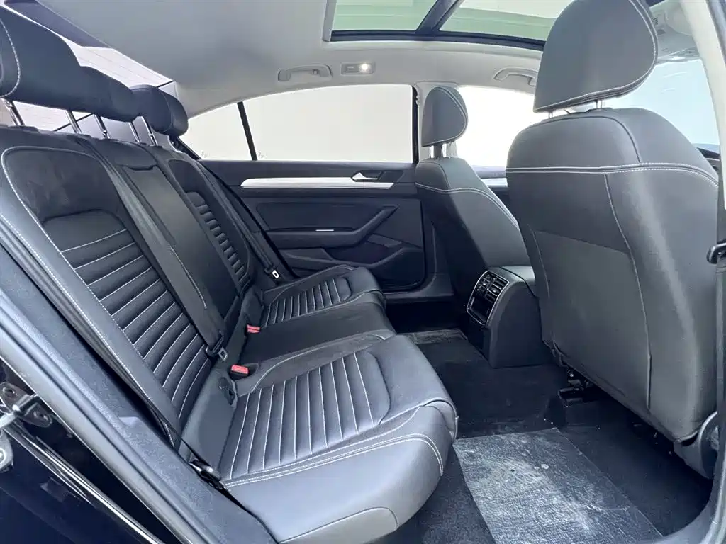 Volkswagen Magotan 2020 280TSI DSG Comfort фото 24